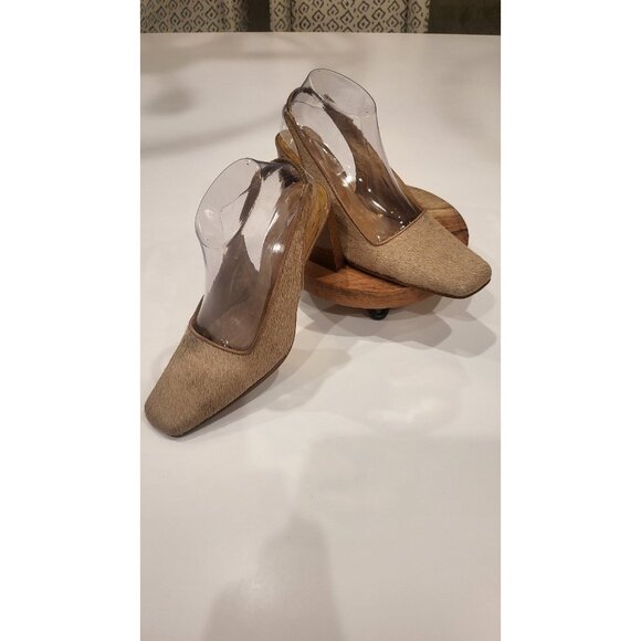 Luiza Barcelos Textured Heels size 7.5(38) in taupe/tan fits like 8.5 - Picture 1 of 9